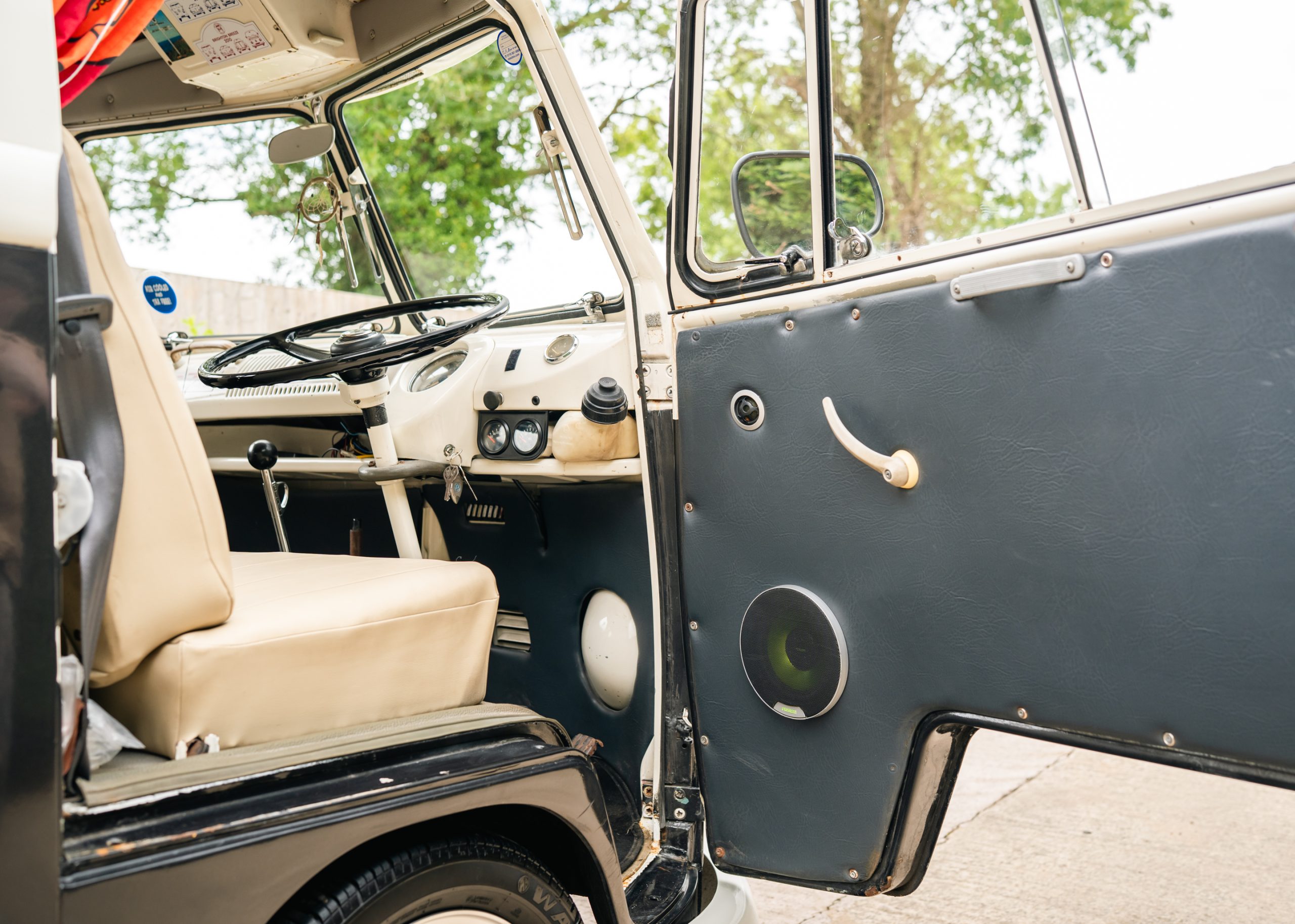 SIMON CAMPER T1-10-2